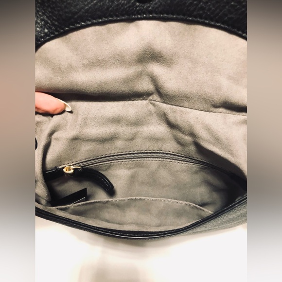 VINCE CAMUTO black leather crossbody purse. Only used ONCE! - Picture 9 of 16
